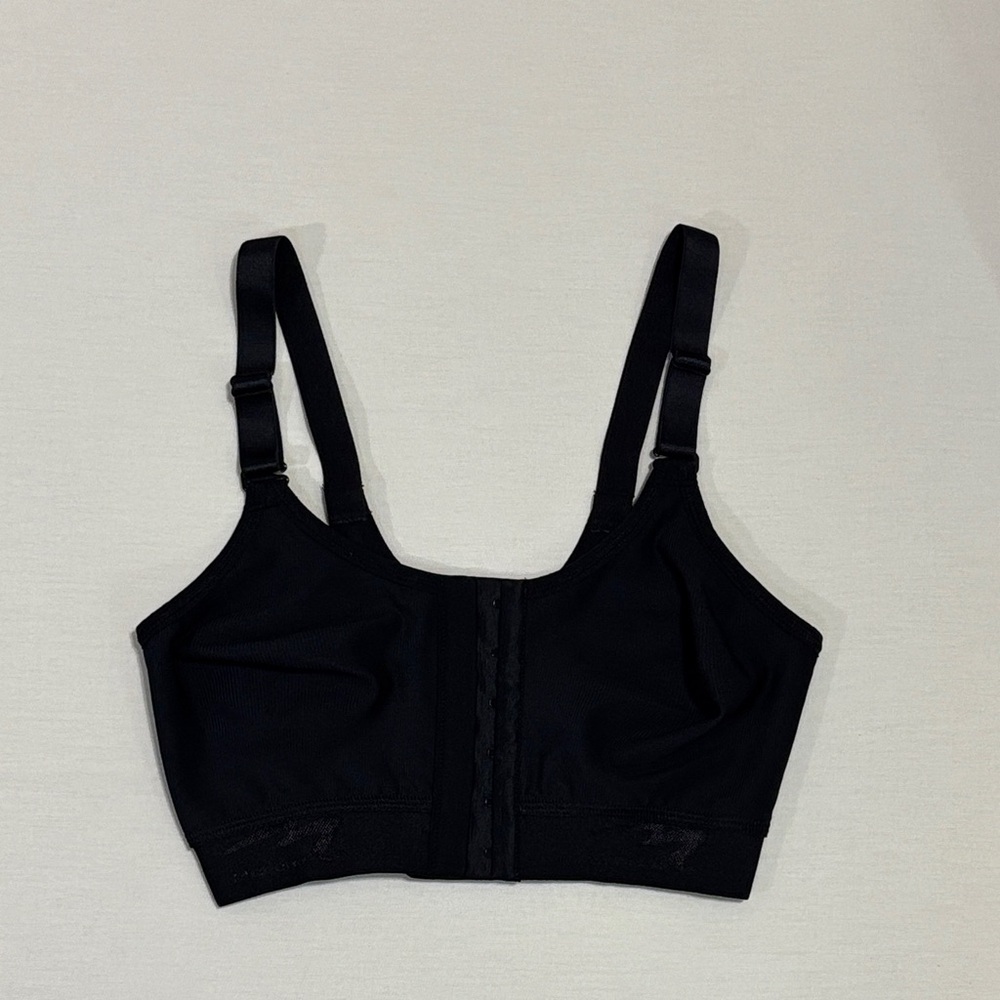 Marena Recovery Post Surgical Compression Bra 32B/C Black NWOT Medical